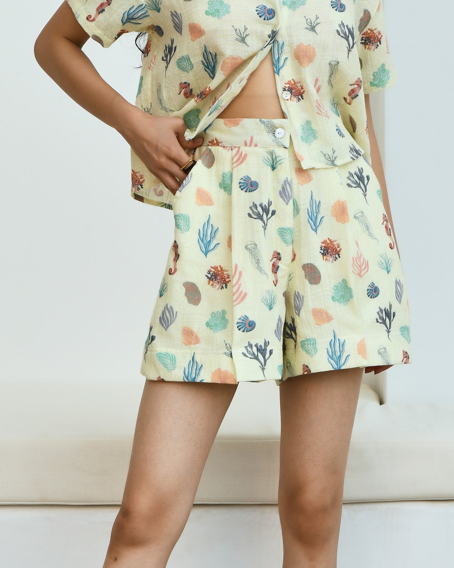 Naia Shorts