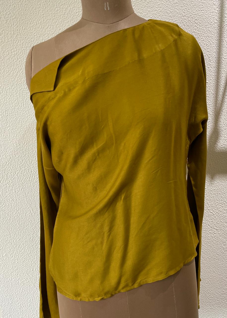 Mustard top